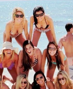 Funny group photo: boobs and butts