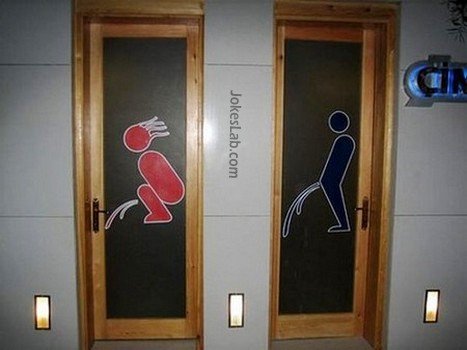 funny-toilet-sign-peeing-man-woman