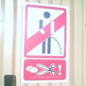 funny-sign-no-peeing