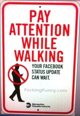 funny-sign-your-facebook-status-can-wait
