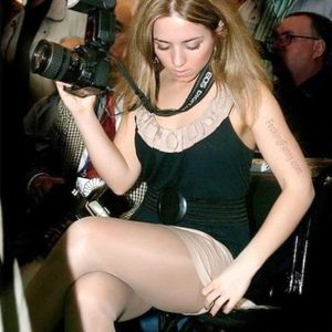 camera-woman-checking-skirts