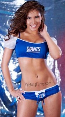 new-york-giants-football-cheerleader-girl