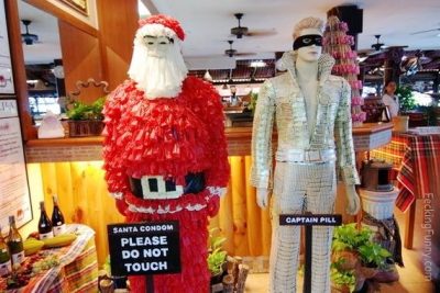 condom-themed-restaurant-santa-condom