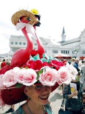 Kentucky Derby hat: flamingo